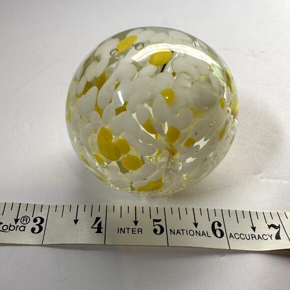 Vintage Hand Blown Art Glass Paperweight Speckle Yellow White Controlled Bubbles - Picture 4 of 4